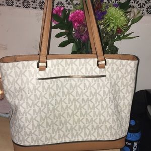 Used Michael Kors Bag!!